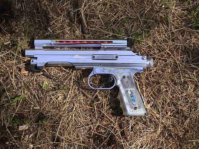Toms_Gun2.JPG